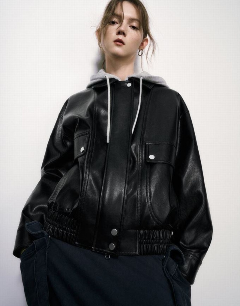 Black Urban Revivo 2 In 1 Hooded Vegan Women's Leather Jackets | 61975NDOU