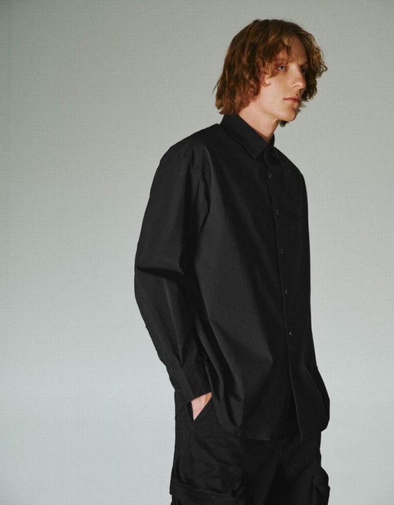 Black Urban Revivo Button Up Oversized Men's Shirts | 63890DXZB