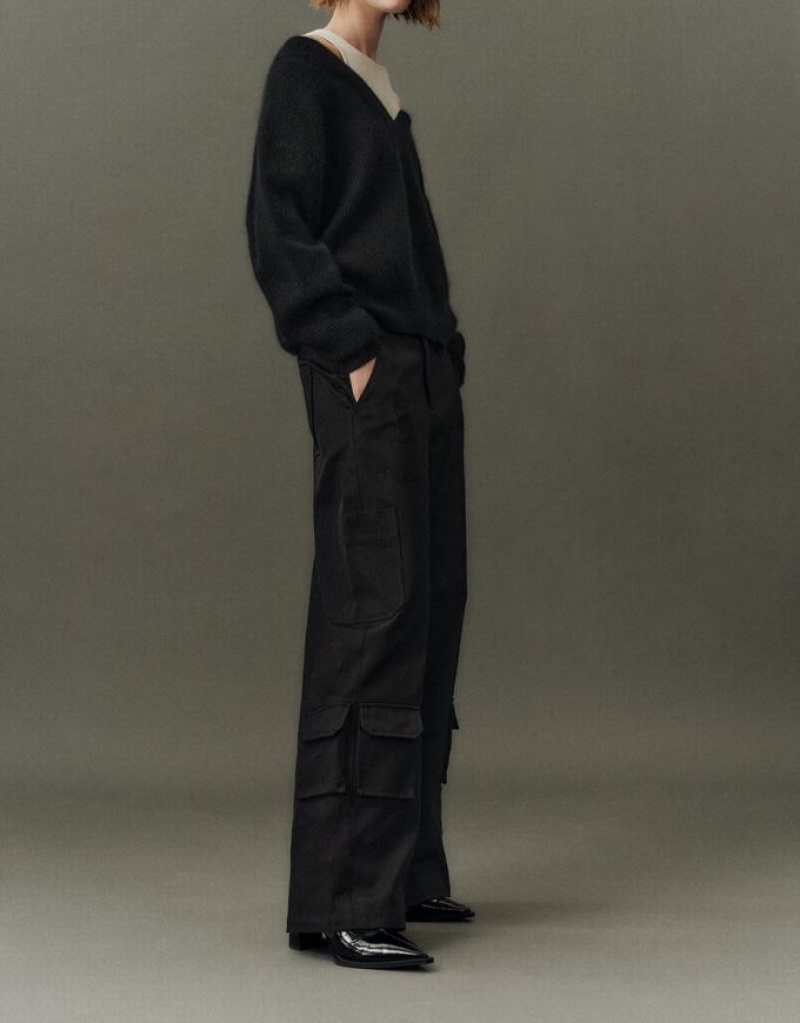 Black Urban Revivo Multi-Pocket Carrot Fit Women's Pants | 70426DRXF
