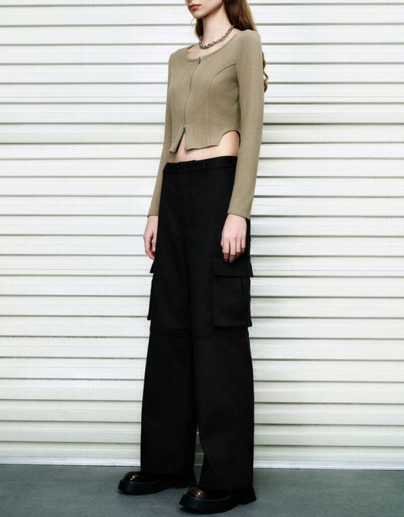 Black Urban Revivo Multi-Pocket Loose Straight Women's Pants | 82916SPZM