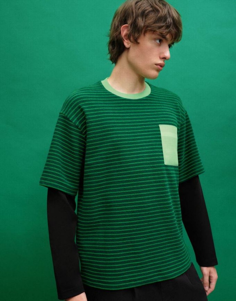 Green Urban Revivo 2 In 1 Crew Neck Men's T-Shirts | 51096RCSI