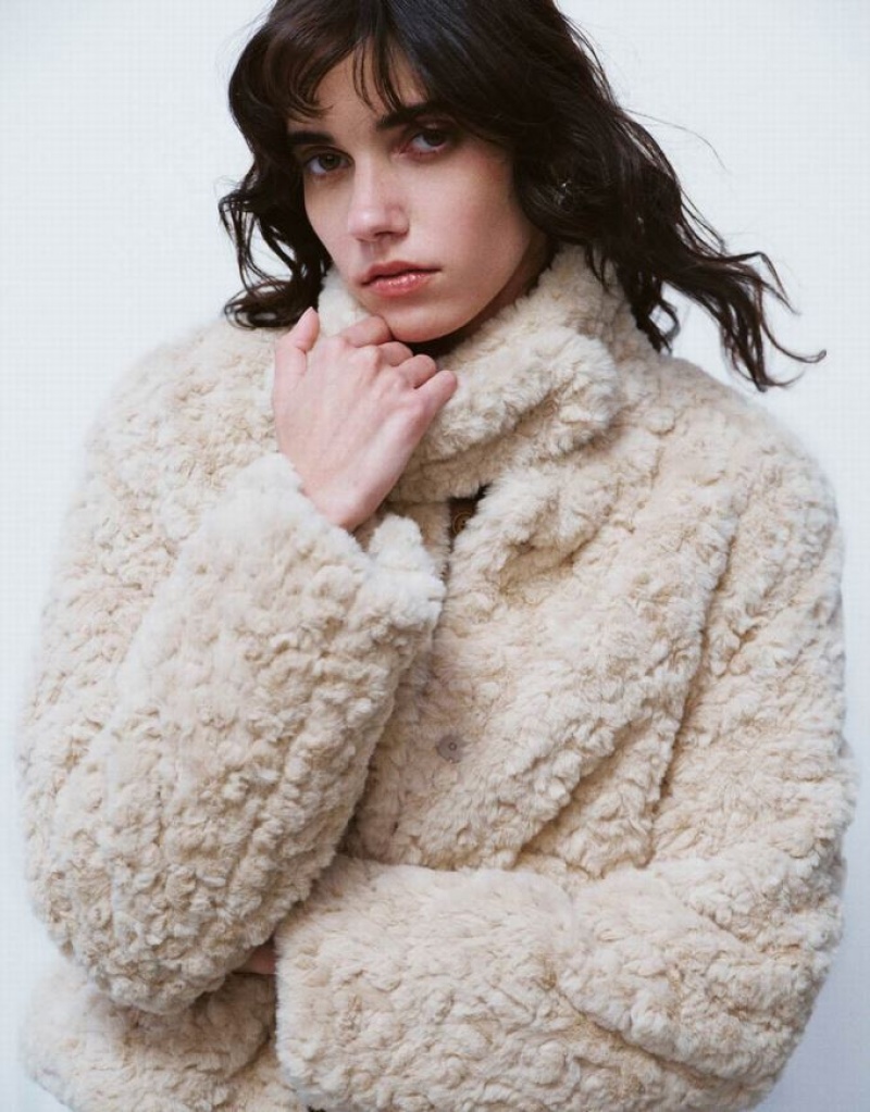 Khaki Urban Revivo Furry Stand Collar Straight Women's Jacket | 37249TRFJ