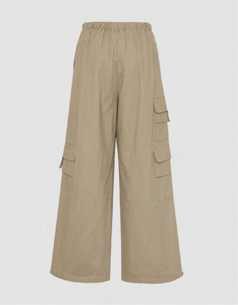 Khaki Urban Revivo Multi-Pocket Drawstring Waist Wide-Leg Women's Pants | 40785YDPK