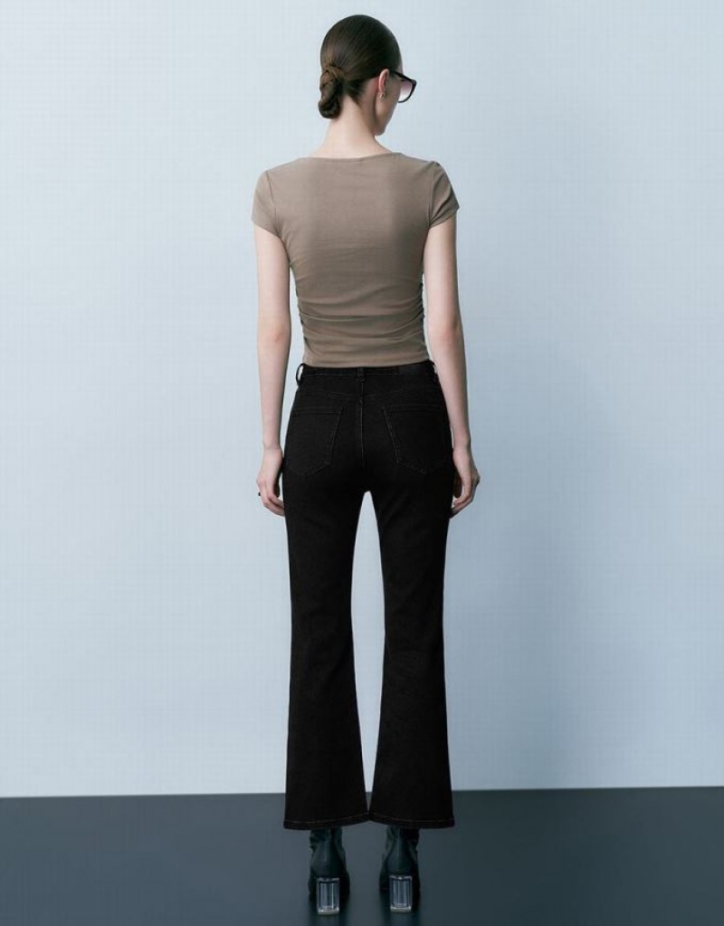 Khaki Urban Revivo Square-Cut Collar Skinny Knitted Women's T-Shirts | 92436AIJH