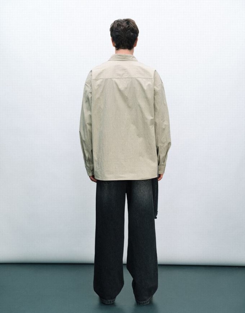 Light Grey Urban Revivo Colorblocks Loose Men's Shirts | 49132QMHX