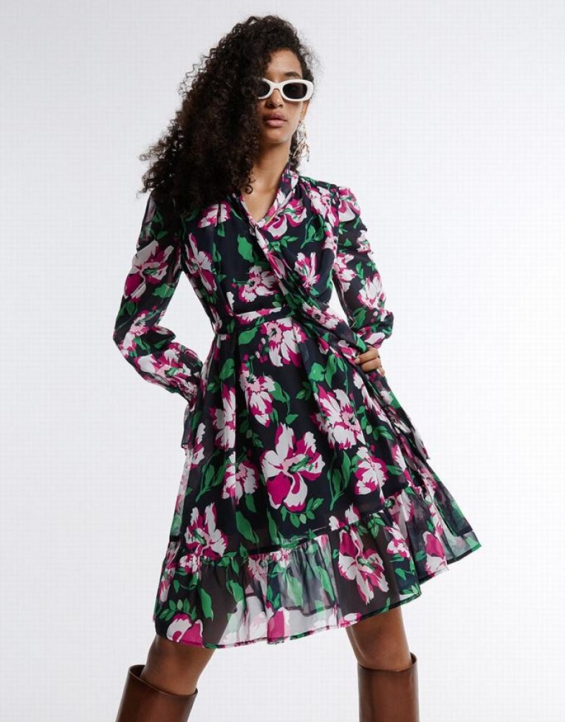 Multicolor Urban Revivo Belted Floral Chiffon Women's Short Dress | 38476ZRPN