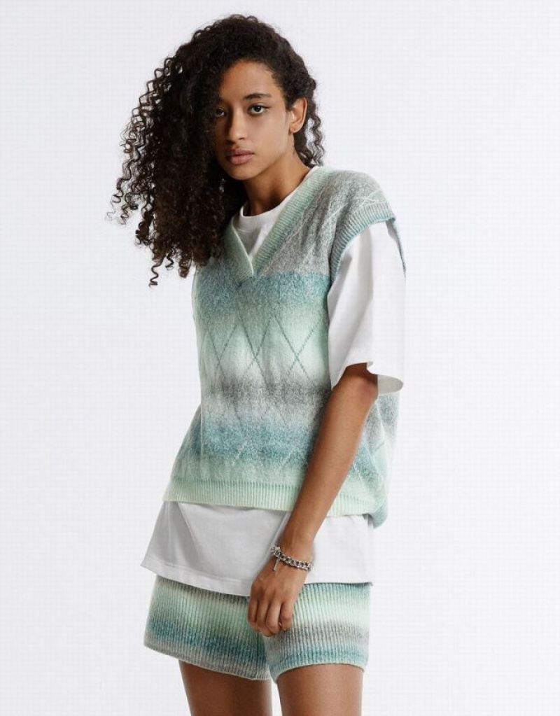 Multicolor Urban Revivo Ombre Women's Sweater Vest | 23698IDAZ