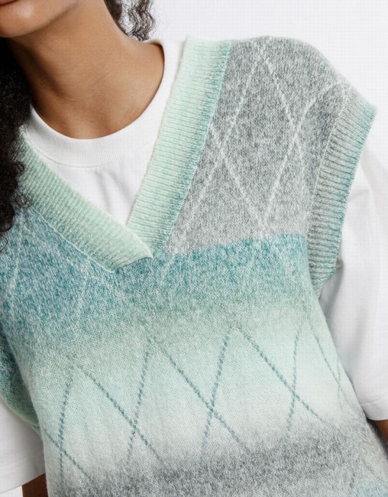 Multicolor Urban Revivo Ombre Women's Sweater Vest | 23698IDAZ