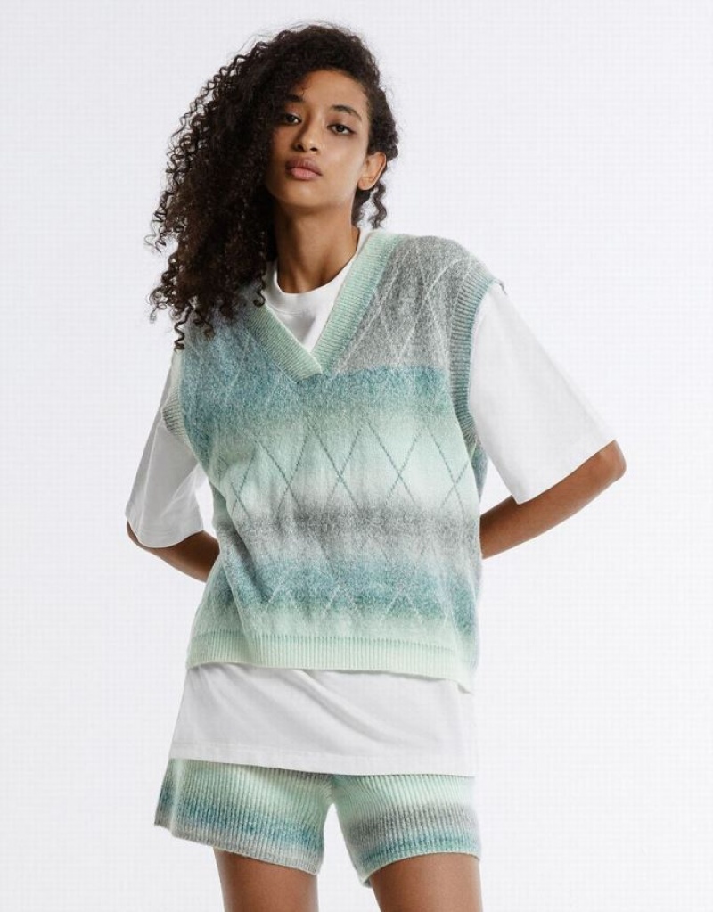 Multicolor Urban Revivo Ombre Women\'s Sweater Vest | 23698IDAZ