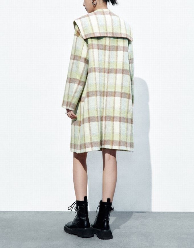 Multicolor Urban Revivo Plaid Straight Furry Women's Coats | 21803TSYX