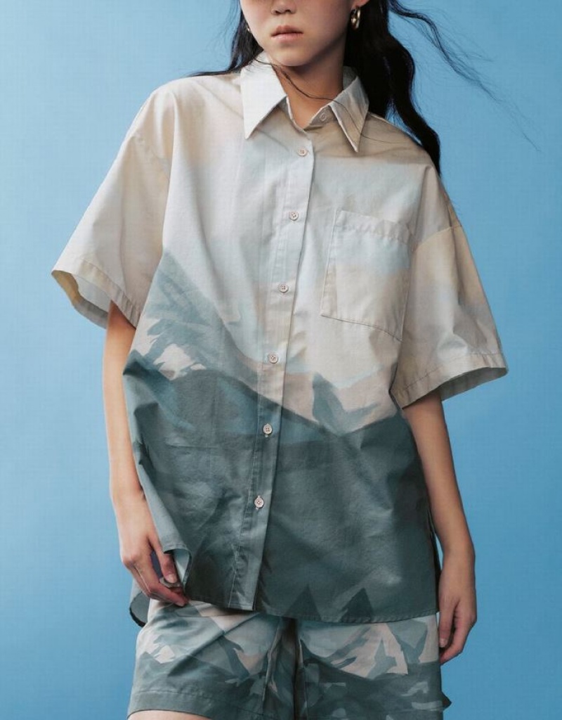 Multicolor Urban Revivo Scenery Pattern Straight Women's Shirts | 82451IXHW