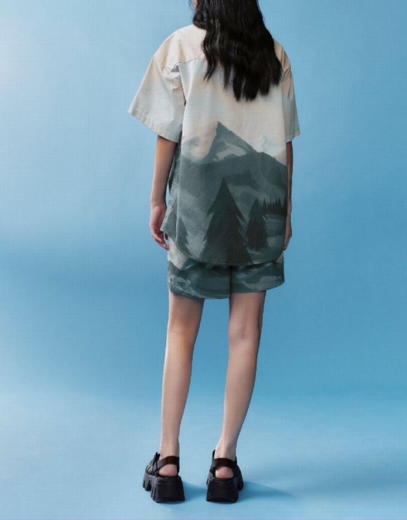 Multicolor Urban Revivo Scenery Pattern Straight Women's Shirts | 82451IXHW