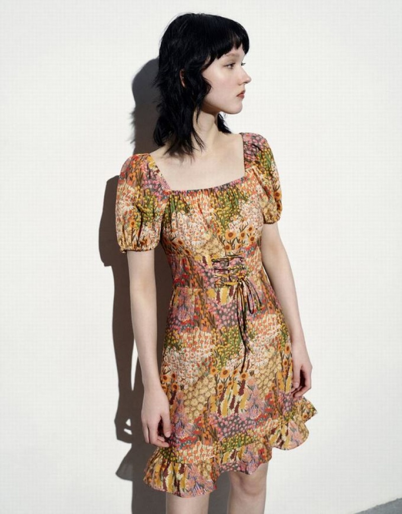 Multicolor Urban Revivo Square-Cut Collar Skater Women\'s Short Dress | 79501SGTK