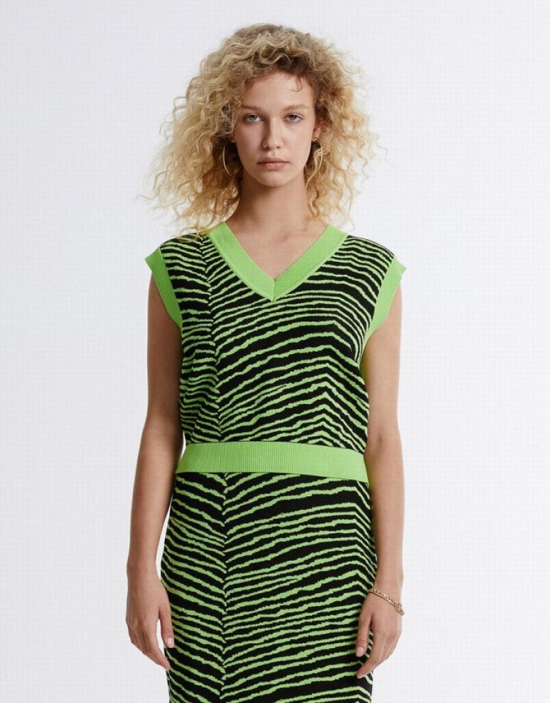 Multicolor Urban Revivo Striped Women's Sweater Vest | 79254RZNY