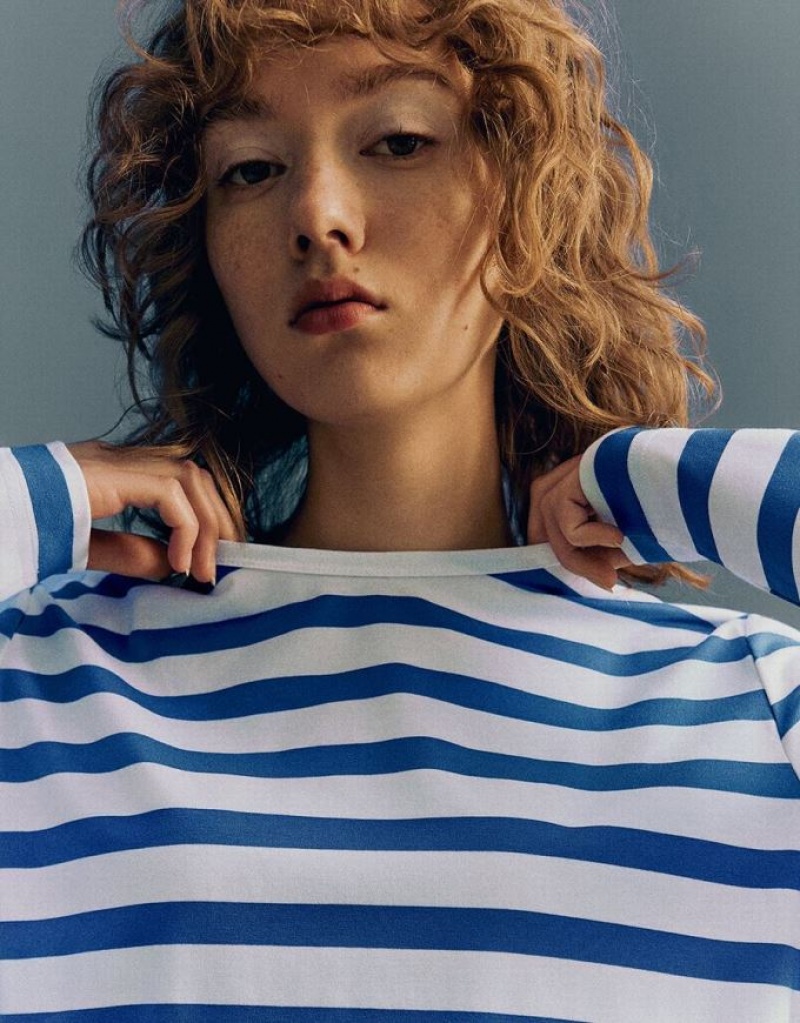 Stripes Urban Revivo Crew Neck Knitted Women's T-Shirts | 79058XMQJ