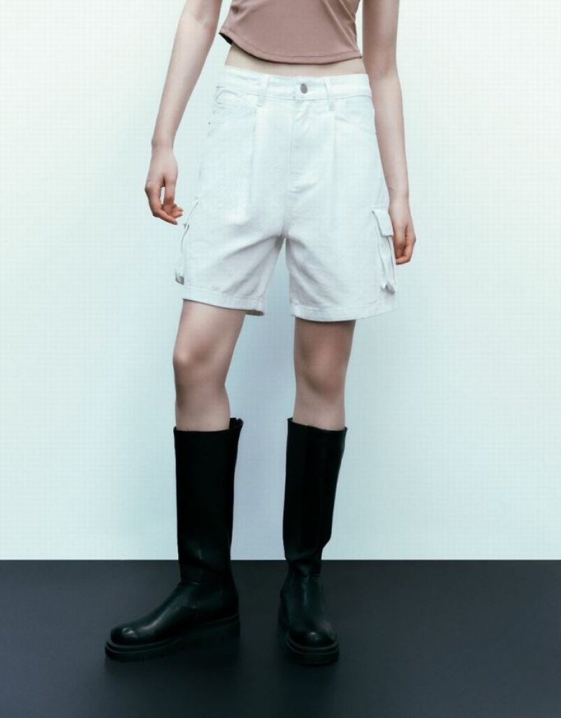 White Urban Revivo Multi-Pocket Women's Denim Shorts | 65042RBQU